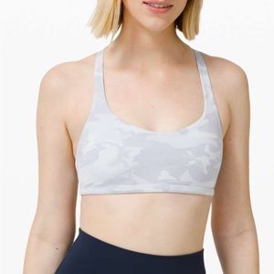 Lululemon Free To Be Bra Wild Incognito Camo Jacquard Alpine white size 6